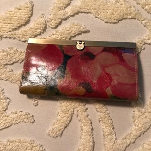 Patricia Nash flower leather wallet